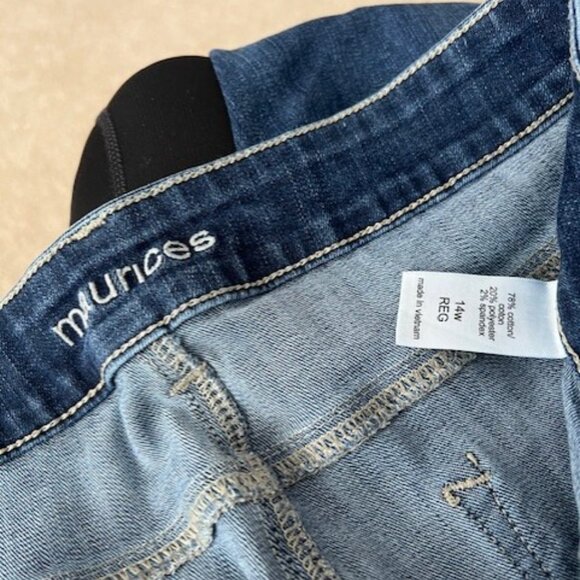 Maurice's sz 14W Reg Jeans - Picture 2 of 2